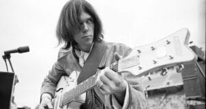 Read more about the article Neil Young